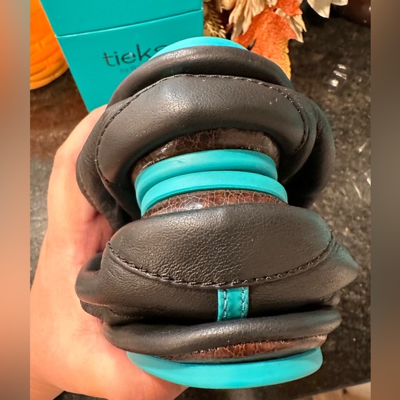 TIEKS MATTE BLACK BRAND NEW IN BOX - Picture 3 of 5